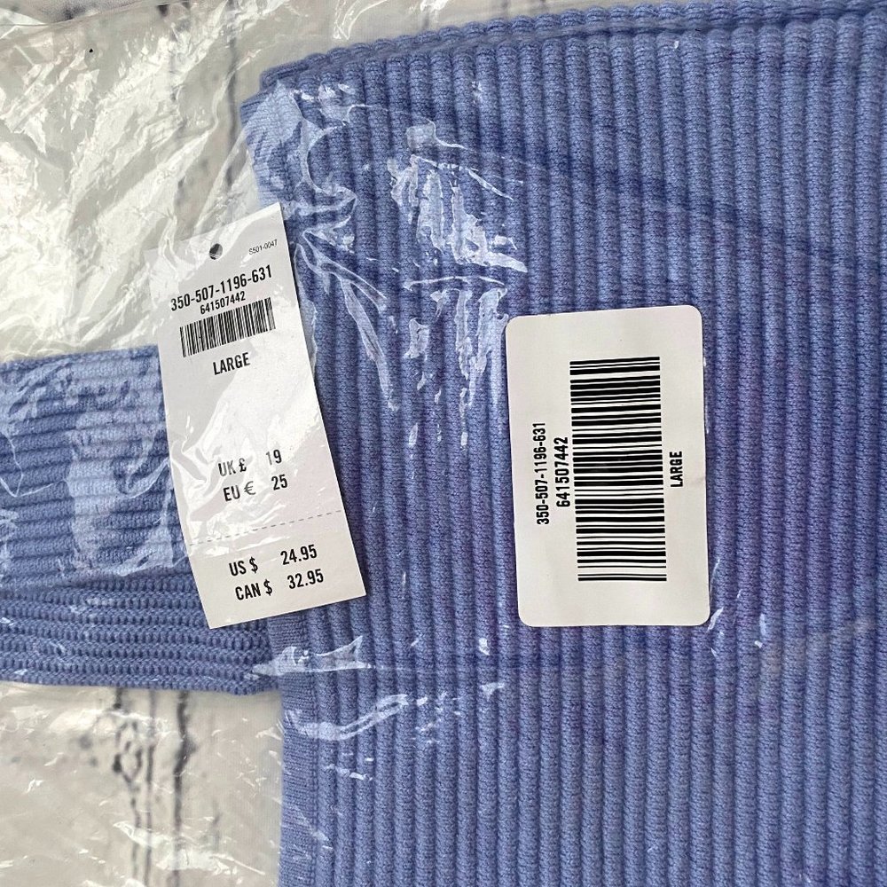 Hollister Ribbed Square-Neck Crop Tank - Picture 7 of 8
